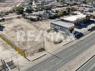 TERRENO COMERCIAL EN RENTA DE 5,958.14 M2, EN MEXICALI, B.C.