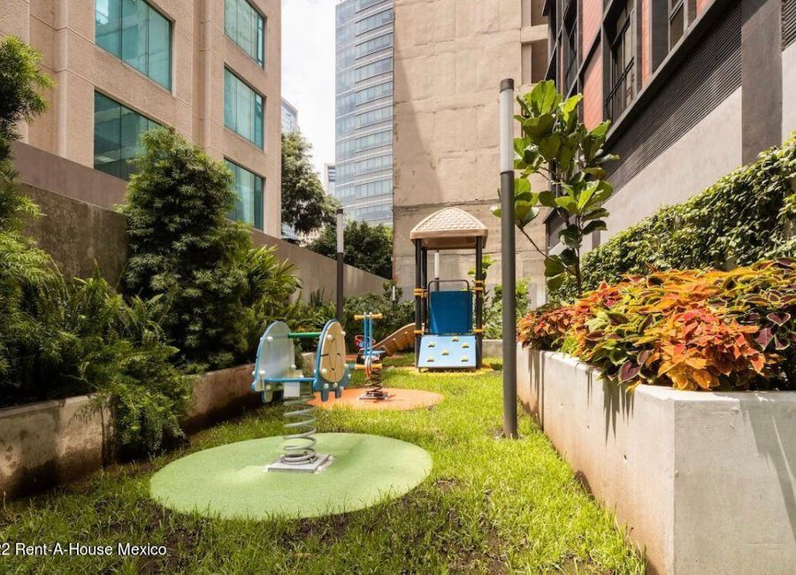 Apartment for Sale on Calle Lago Filt 7, Granada RU 25-2884. | Lamudi ...