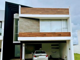 CASA EN VENTA PARQUE BAJA CALIFORNIA LOMAS DE ANGELOPOLIS