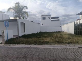 Terreno en Condominio Residencial las Plazas, Aguascalientes.