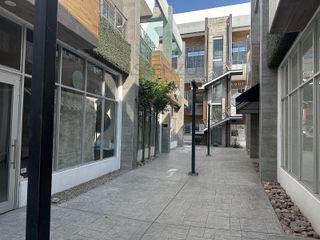 Venta de Local en Plaza Guadalupe, Gracha