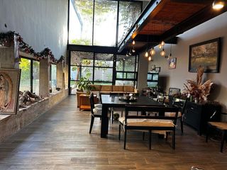 Residencia de Lujo en Mérida zona Norte | Doble Altura, Jardín Amplio y Alberca