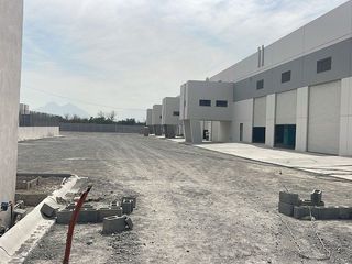 Renta nave Industrial de 4,884 m2 Libramiento Noroeste G. Escobedo