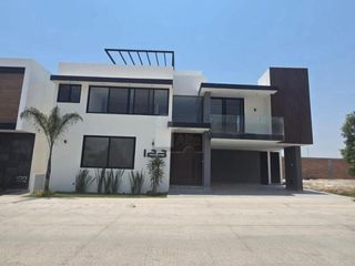 Casa nueva en Tamarindos Residencial