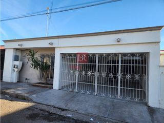 CASA EN RENTA EN COL. VILLA TETABIATE. CD. OBREGÓN, SONORA