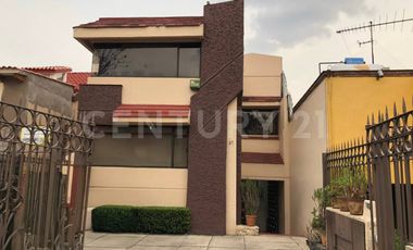 Venta Casa La Alteña III Naucalpan 11048