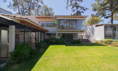 CASA EN VENTA || VALLE DE BRAVO || AVNDARO || VISTA AL LAGO