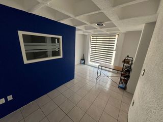 RENTA OFICINA, CONSULTORIO CERCA DE PERIFÉRICO Y ECHEGARAY
