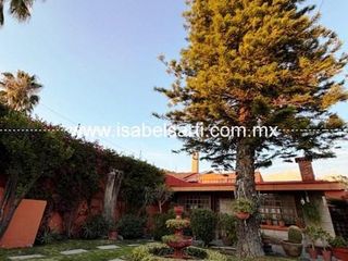 CASA EN VENTA EN JURICA