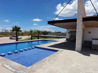 3 Terrenos en Venta Cd Maderas Sur 2, Apaseo el Alto, Gto