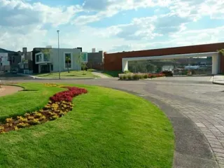 Terreno en venta en Paseo del Parque, Morelia, Michoacán de Ocampo