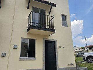 Estrena casa en renta en Residencial Alta California