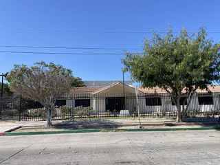 Oficinas Corporativas Esq. Félix Ortega