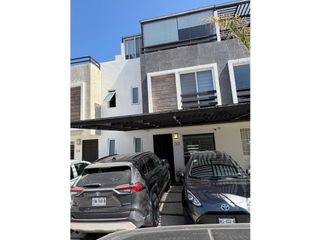 CASA EN VENTA PARQUE CASTELLO LOMAS DE ANGELÓPOLIS PUEBLA.