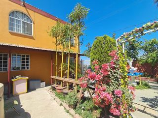 Amplia Casa de 4 Recámaras con Espacios Comerciales y Gran Ubicación en Rosarito