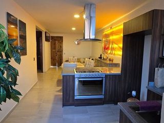 Departamento Planta Alta en venta en club de Golf Zirándaro
