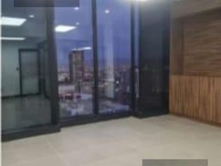 OFICINA EN RENTA Y VENTA EN AZENZO CENTER
