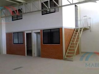 Nave Industrial - Arboledas de San Ignacio