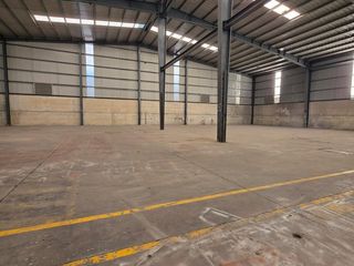 Nave Industrial en Renta en Manantiales