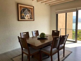 Casa en Valle de Bravo en Condominio La Cima P