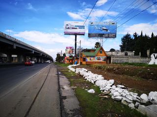 Terreno en renta sobre carretera Mexico-Toluca, uso suelo mixto