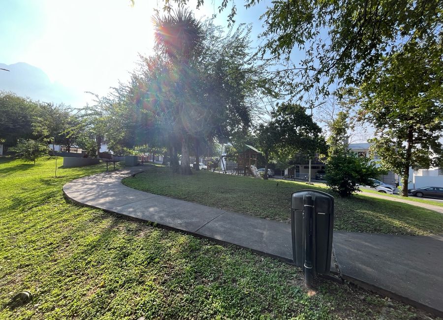place photo 25