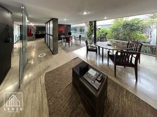 Casa en Renta/Venta para Oficinas en las Lomas. V