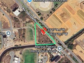 Terreno en Renta -  Av. del Delfín