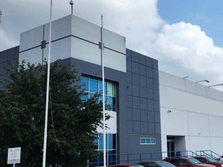 Bodega Industrial en Reynosa de 14,635 m2 con altura mas: 12 m, iluminación tipo LED.