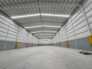 2 BODEGAS INDUSTRIALES EN RENTA | 3,920 M² | 4 ANDENES | IDEAL EXPANSIÓN EN GOMEZ PALACIO, DGO.