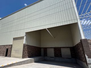 BODEGA INDUSTRIAL EN RENTA EN GÓMEZ PALACIO, DGO  | 1,960 M² | 14 M ALTURA | ANDENES + 300 KVA