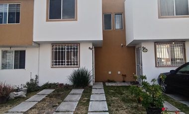 Casa en Venta Fraccionamiento San Miguel Carrillo Querétaro