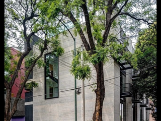 VICENTE SUAREZ TOWN HOUSE EN VENTA, CONDESA CUAHTEMOC