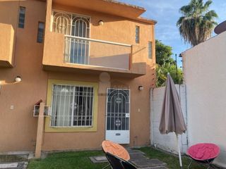 Casa sola en renta en Villas de Xochitepec, Xochitepec, Morelos