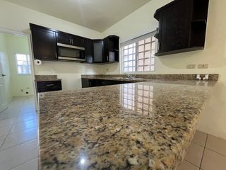 Casa venta Otay Lago Tijuana. Cerca Garita de Otay, Vía Rápida, Zona Rio