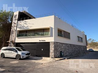 SE VENDE PROPIEDAD EN EL CLUB NÁUTICO, DE CAMPECHE