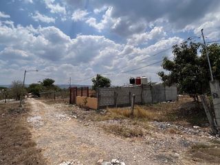 Terreno en venta cerca del Instituto Andes