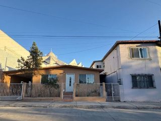 Se vende casa de 3 recámaras en col. Juárez, Tijuana