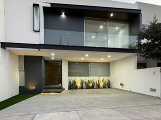 Casa en Renta en Loreta 2