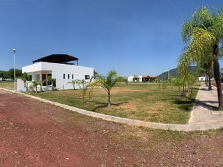 OPORTUNIDAD !! TERRENO FRENTE A LA PRESA DE VALENCIA