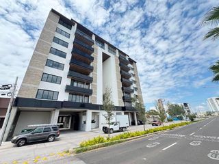 Departamento nuevo en renta Garza Sada