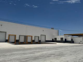 NAVE INDUSTRIAL EN RENTA CON PATIO MANIOBRAS EN SANTA RITA, GÓMEZ PALACIO, DGO