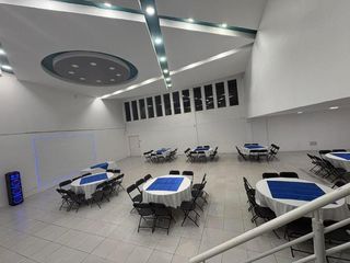 Local Comercial / Salón de Eventos en venta en Cd. Sahagún – doble altura y mezanine