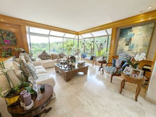 Casa en Venta en Bosques de las Lomas (m2c414)