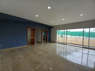 Oficina Moderna y Funcional en Renta, Alto Nivel Corporativo.