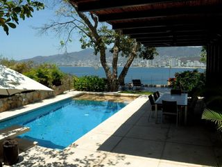 ACAPULCO BRISAS GUITARRON CASA CON VISTA PANORAMICA Y ALBERCA PRIVADA