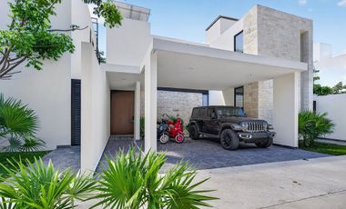 PALMARA | 3-Bedroom House with Private Pool for Sale in Playa del Carmen