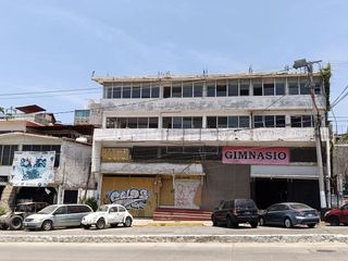 EDIFICIO EN VENTA SOBRE  AVENIDA CUAUHTEMOC