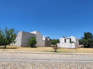 Venta de terreno en Residencial los Olivos, zona norte - poniente de Aguascalien