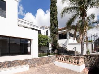 Casa en Renta en Loma Dorada.